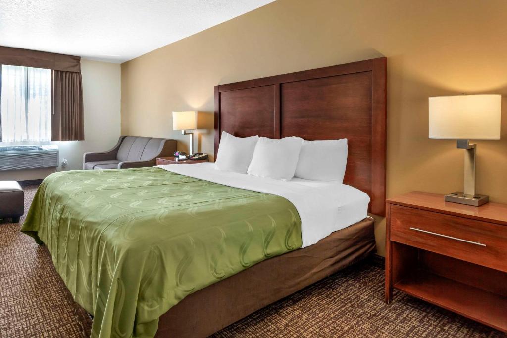 Quality Inn Logan near University photo