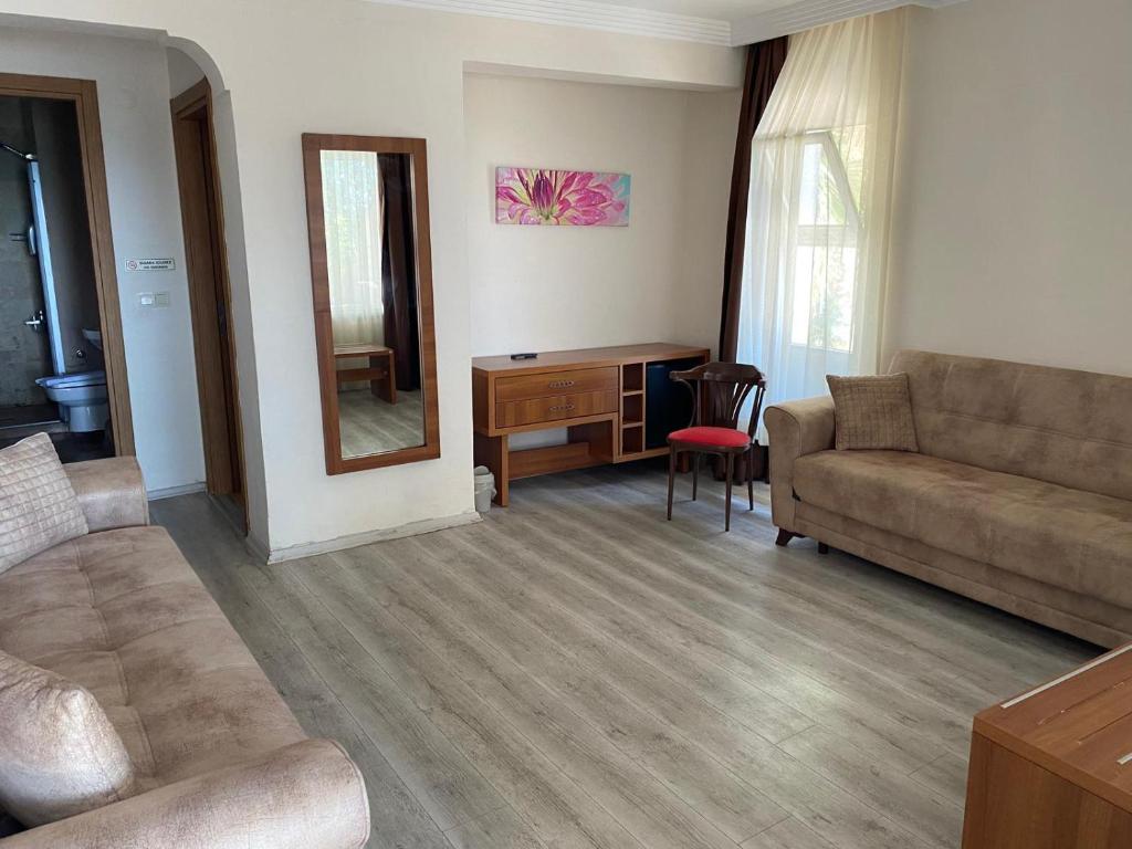 Posezení v ubytování Melis Hotel Kusadasi