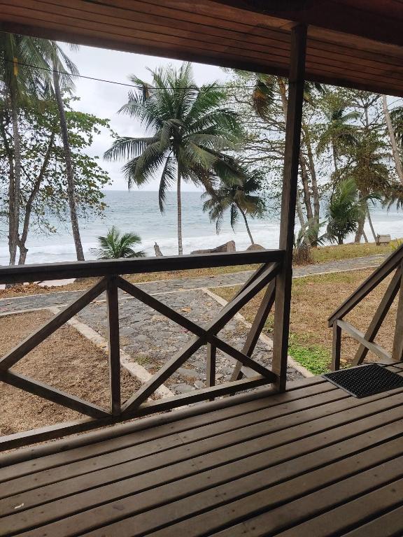 Domus Praia Jalé - Two-Bedroom Bungalow