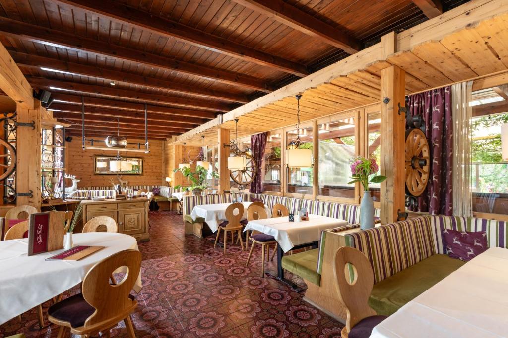 Restoran atau tempat lain untuk makan di Hotel Tiroler Stuben