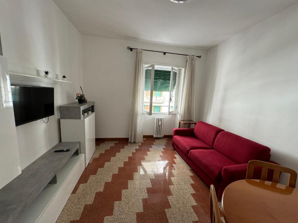 Silihome, Trastevere, Piazza della Radio