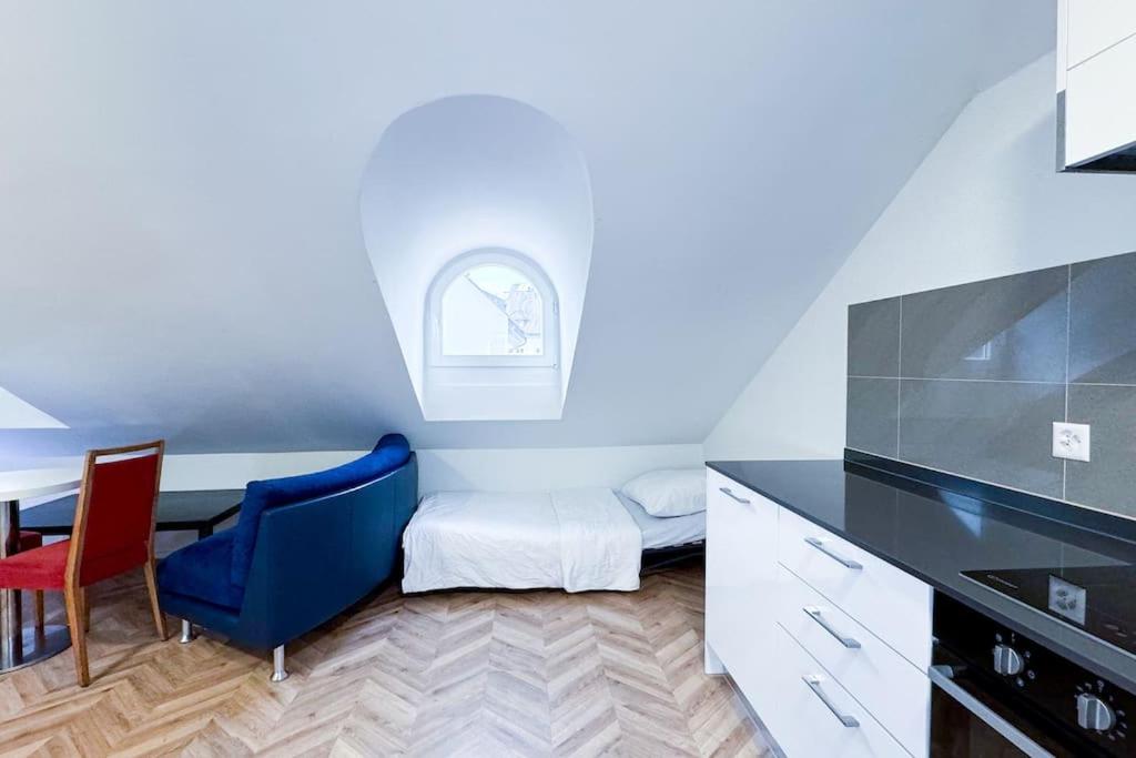 Fotografie z fotogalerie ubytování Yellow Apartment in Brugg v destinaci Brugg