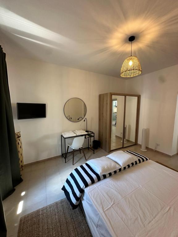Clarissa Guest House via di Mezzo 194 - Chambre Double Avec Salle De Bains Commune