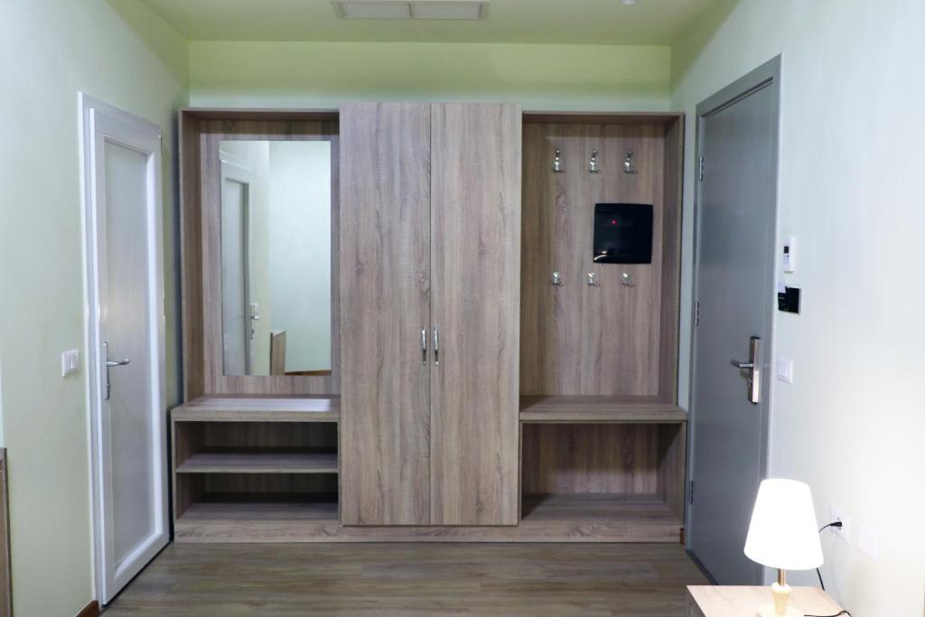 Koupelna v ubytování Rifat Peshkatari Hotel