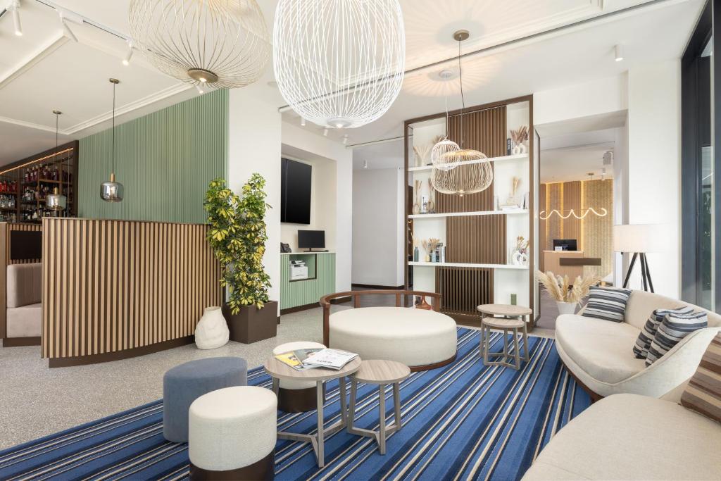 Гостиная зона в Courtyard by Marriott Milano Linate