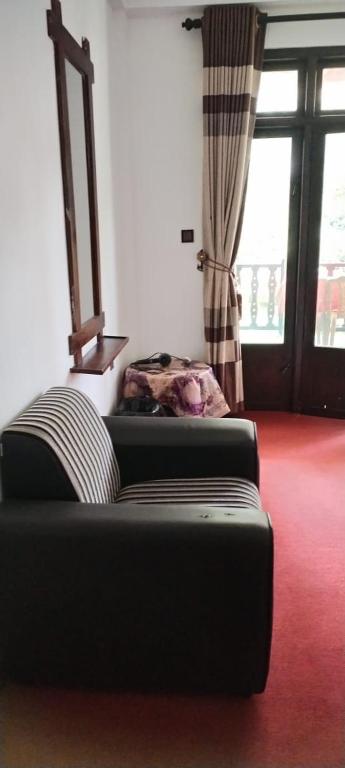 Postel nebo postele na pokoji v ubytování Ella Shali's home