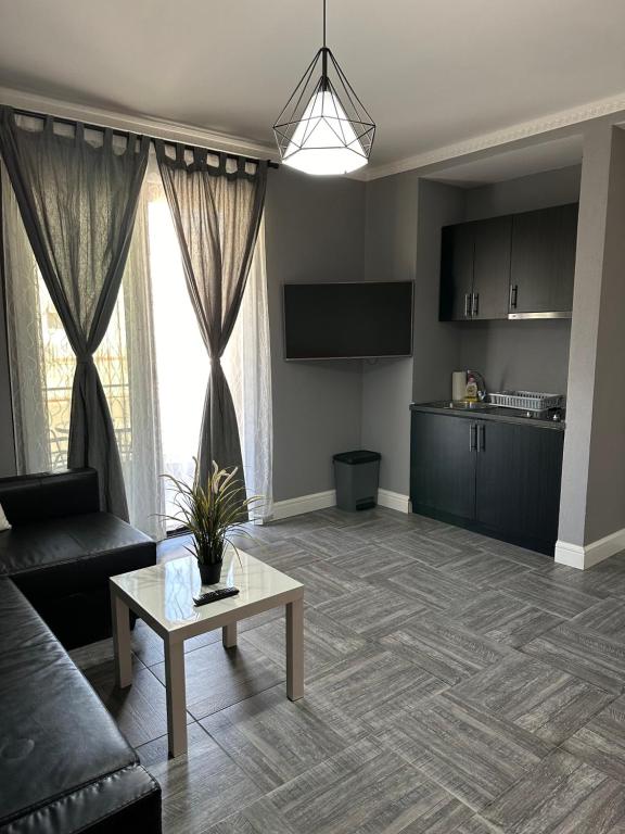 Kuchyň nebo kuchyňský kout v ubytování L&A Luxury Apartments