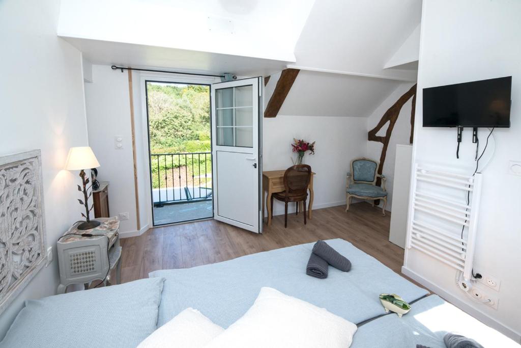 L'Echo des Bois - Double Room With Private Bathroom