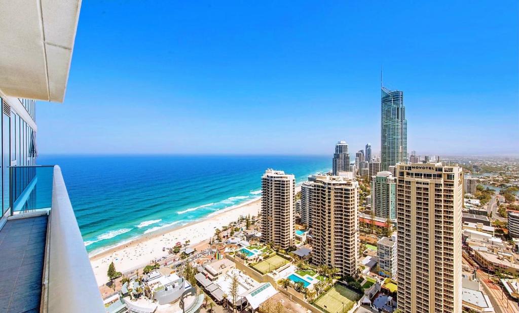 H Luxury Residence Apartments - Holiday Paradise - Luxury Two-Bedroom Apartment With Ocean Views