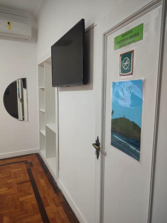 TV a/nebo společenská místnost v ubytování Hostel Casarão 65