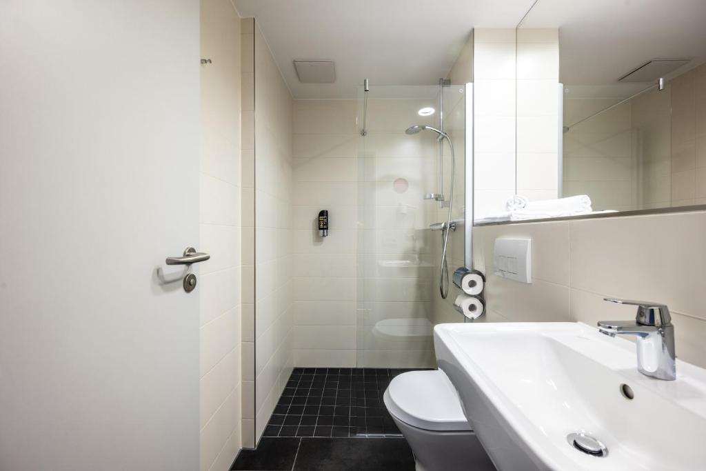 Serways Hotel Bruchsal West - Habitación Doble Estándar