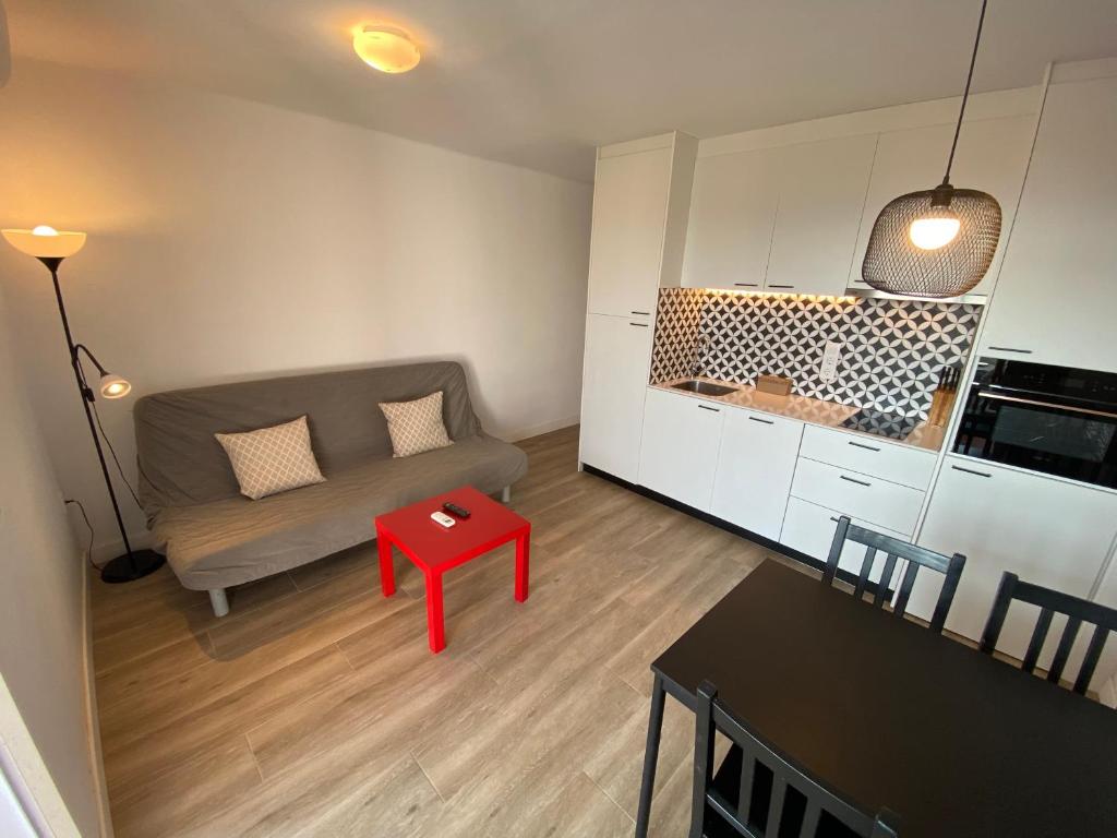 A kitchen or kitchenette at Mas Pinell 31C