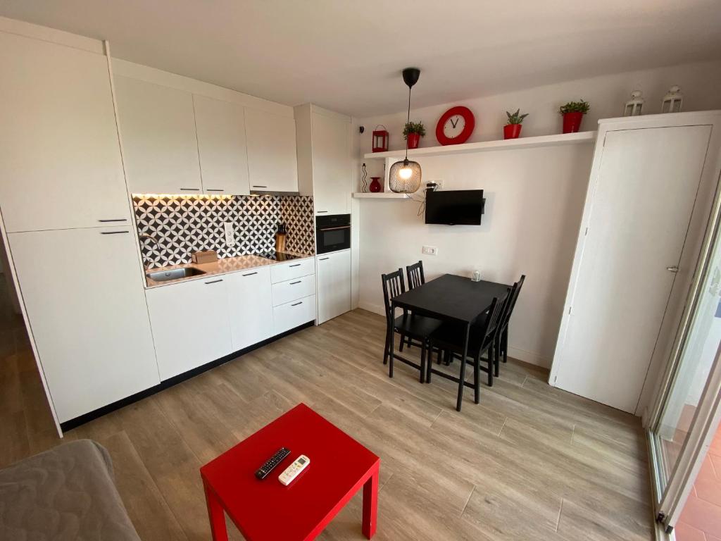 A kitchen or kitchenette at Mas Pinell 31C