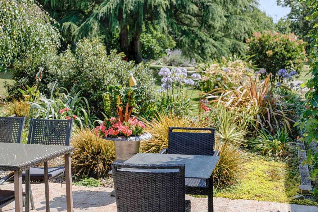 Zahrada ubytování Hotel Le Branhoc - Brit Hotel Auray