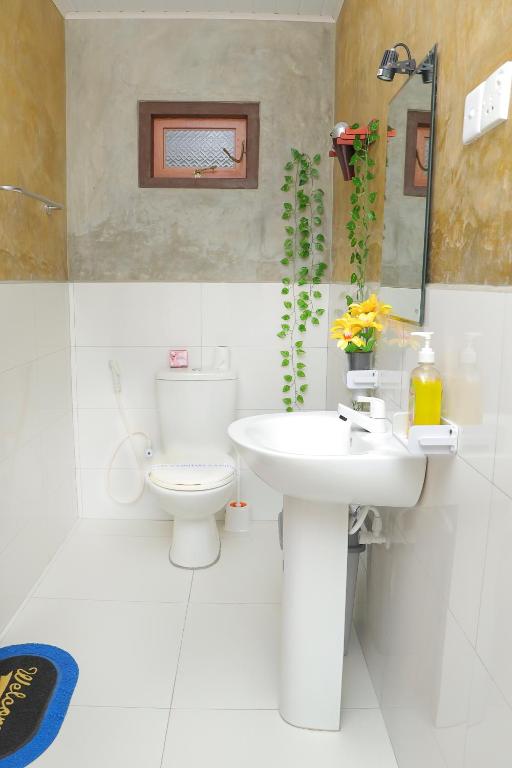 Negombo The Nature Villa and Cabanas - 1