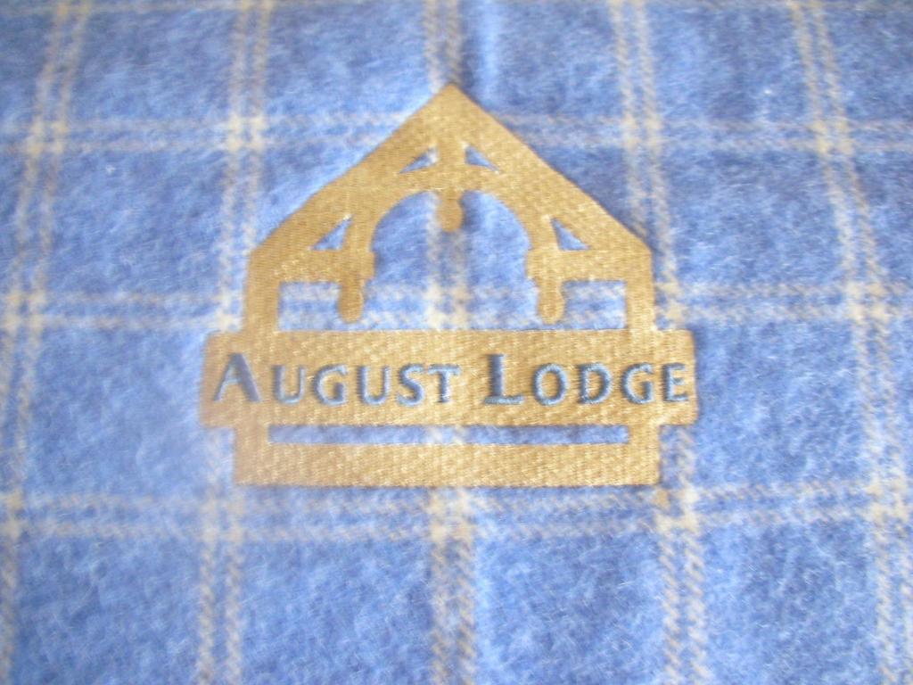 Certifikát, hodnocení, plakát nebo jiný dokument vystavený v ubytování August Lodge Cooperstown
