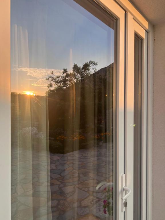 Fotografie z fotogalerie ubytování Aloha House v destinaci Shkodër