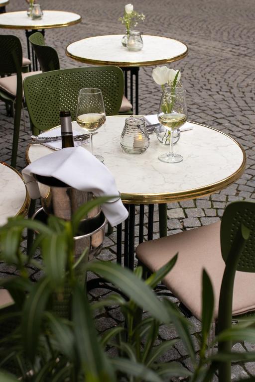 Nápoje v ubytování Le Virage bistro en hotel