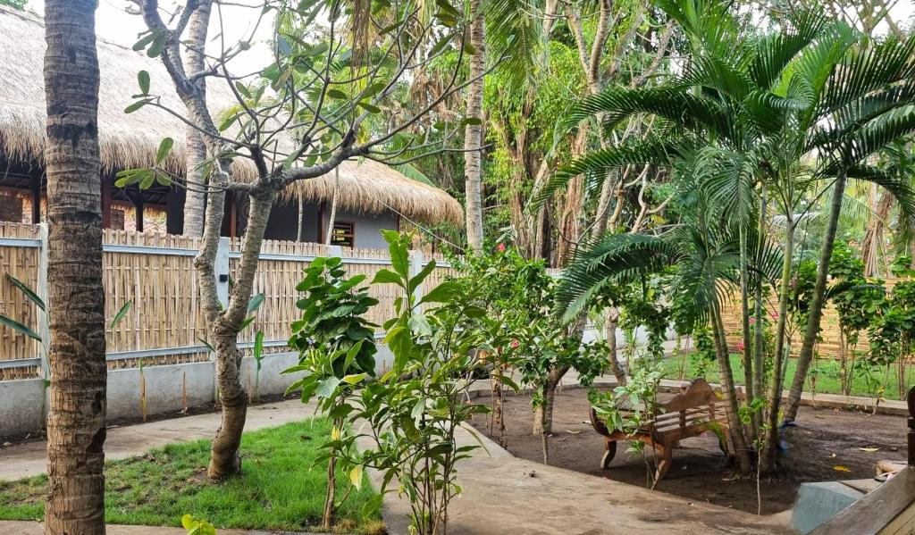 Jardín al aire libre en Ananda B&B