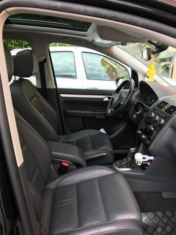 Real Swiss Classic Apartment & Up to 7 Seats Cars Rental Option - Resim 9