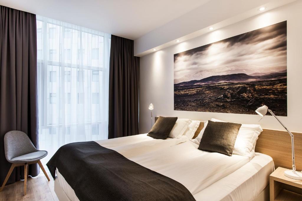 Postel nebo postele na pokoji v ubytování Storm Hotel by Keahotels