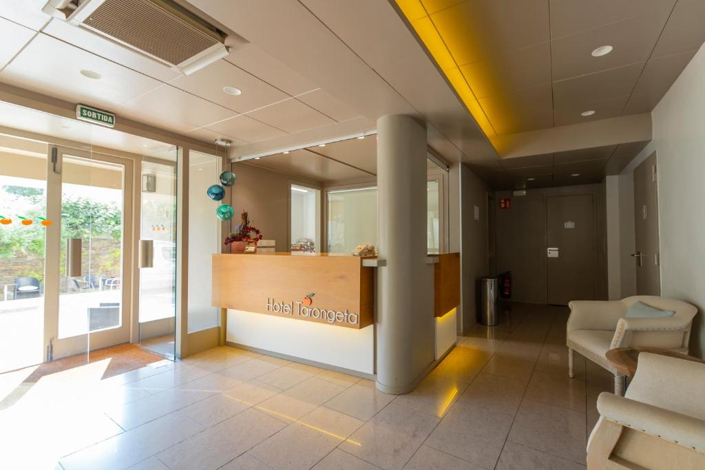 Posezení v ubytování Hotel Tarongeta - Adults Only