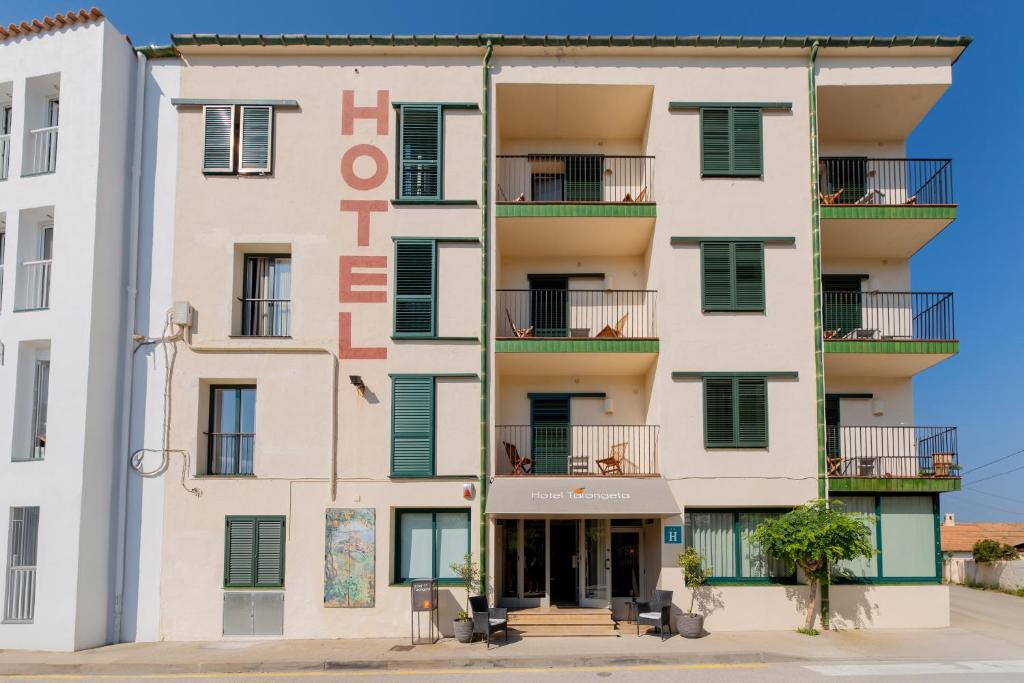Budova, kde se hotel nachází