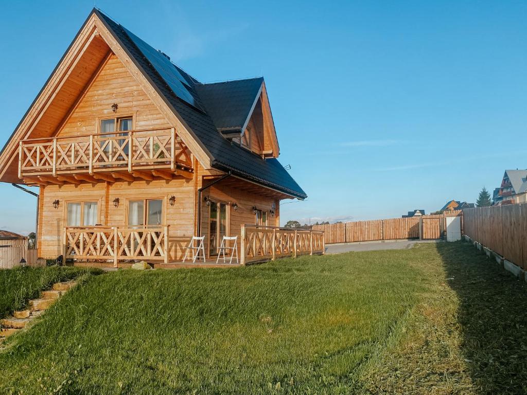 Το κτήριο όπου στεγάζεται  η βίλα