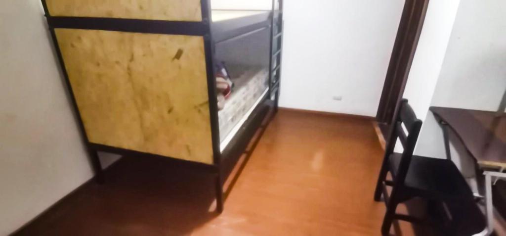 Hostel Home - Mixed Dormitory Room