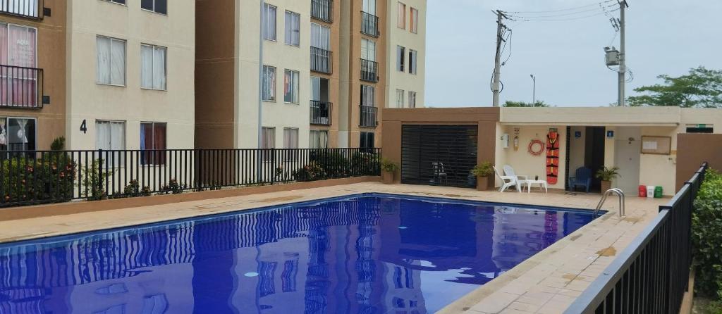 Bazén v ubytování Hermoso apartamento amoblado nebo v jeho okolí