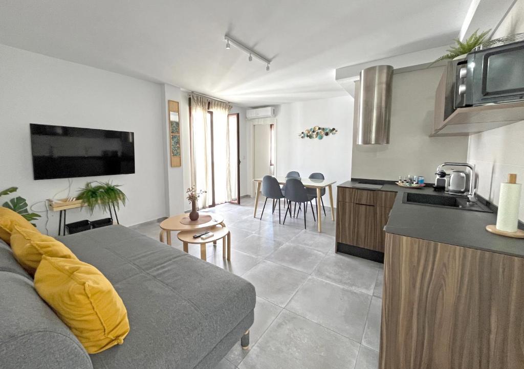 Kuchyň nebo kuchyňský kout v ubytování Mezquita Apartamento