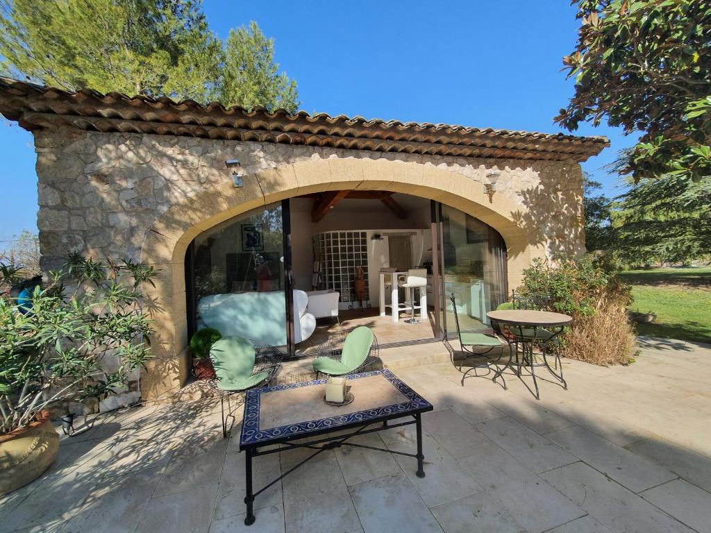 Mas au Cœur de La Provence & SPA - King Suite Con Piscina Vista
