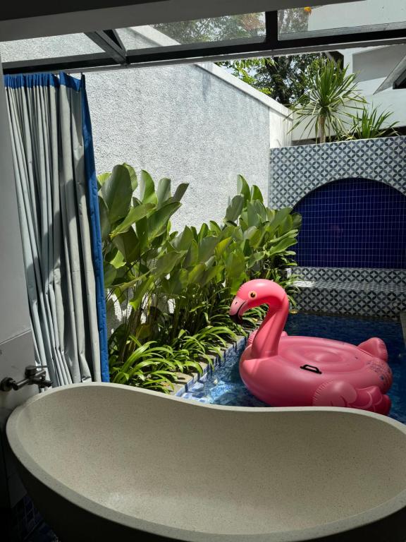 Honeymoon Private Pool Villa - Fulton Avalonにあるシーティングエリア