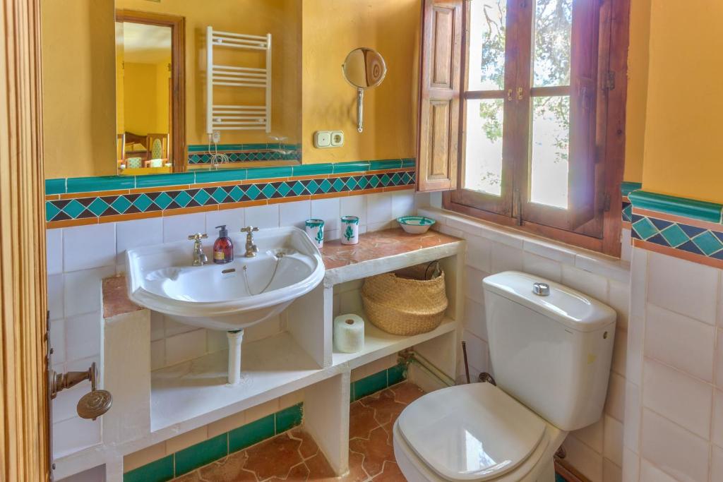 Kúpeľňa v ubytovaní Cortijo El Pino Retreat