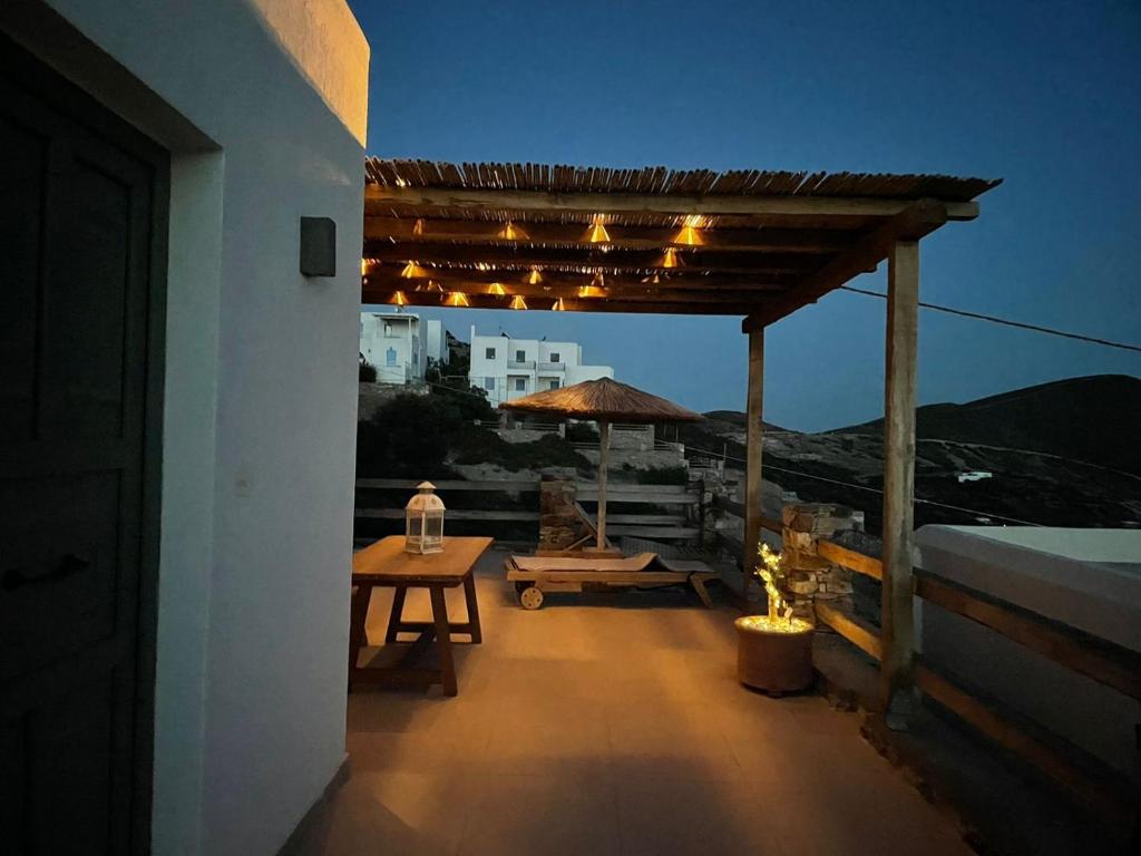 Deja blue villa 2 - Maison De Deux Chambres