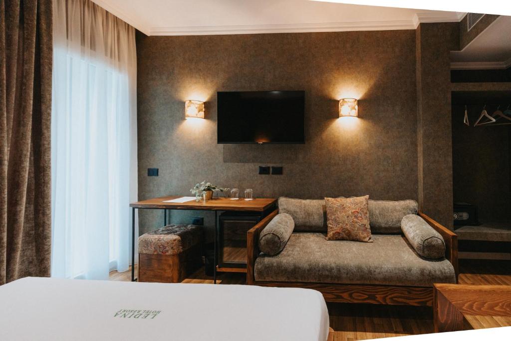 Ledina Hotel - Camera Doppia Con Balcone