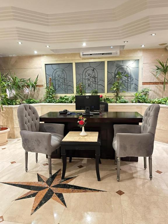 Posezení v ubytování Aura Inn Hotel Cairo