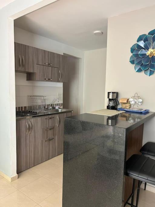 Kuhinja oz. manjša kuhinja v nastanitvi Apartamento en Valledupar