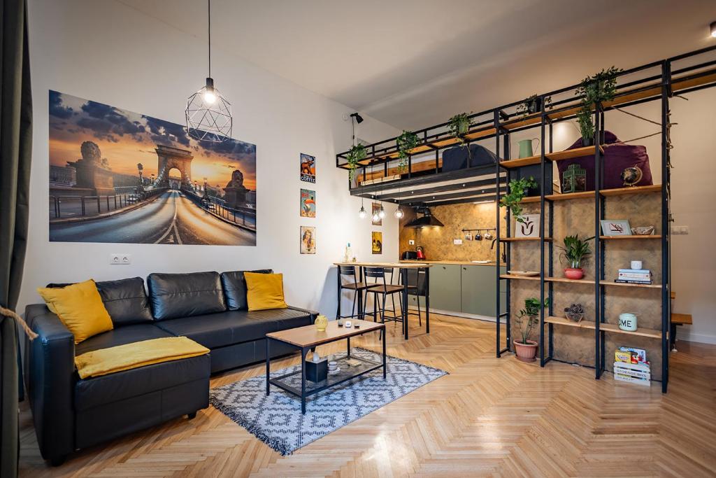Rumbastic NEW Apartment - Best location with AC 1075 Budapest, Rumbach Sebestyén utca 9 kép - 1
