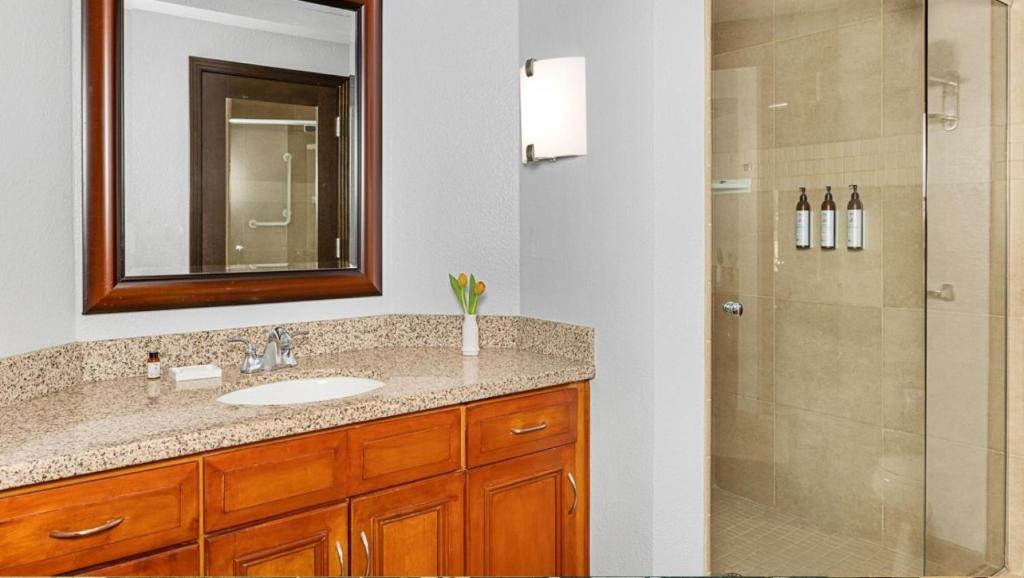 Koupelna v ubytování Marriott Desert Springs Villas I - 1BD