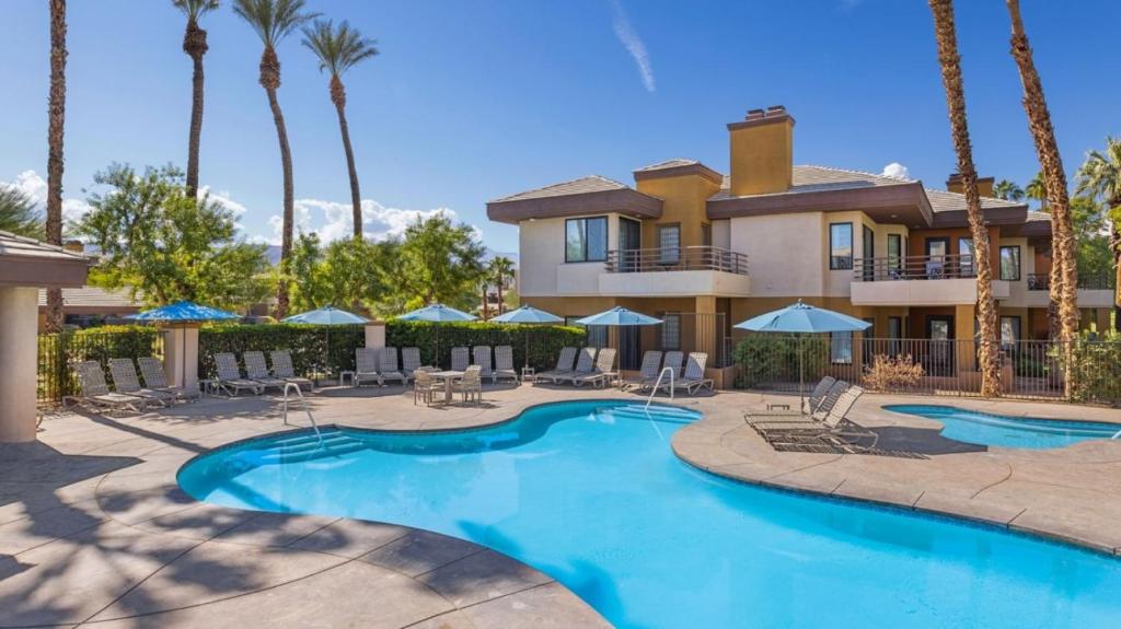 Bazén v ubytování Marriott Desert Springs Villas I - 1BD nebo v jeho okolí