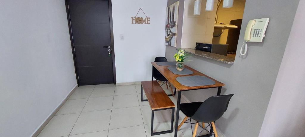 Foto da galeria de Cute apartment 5min from the airport em Salsipuedes