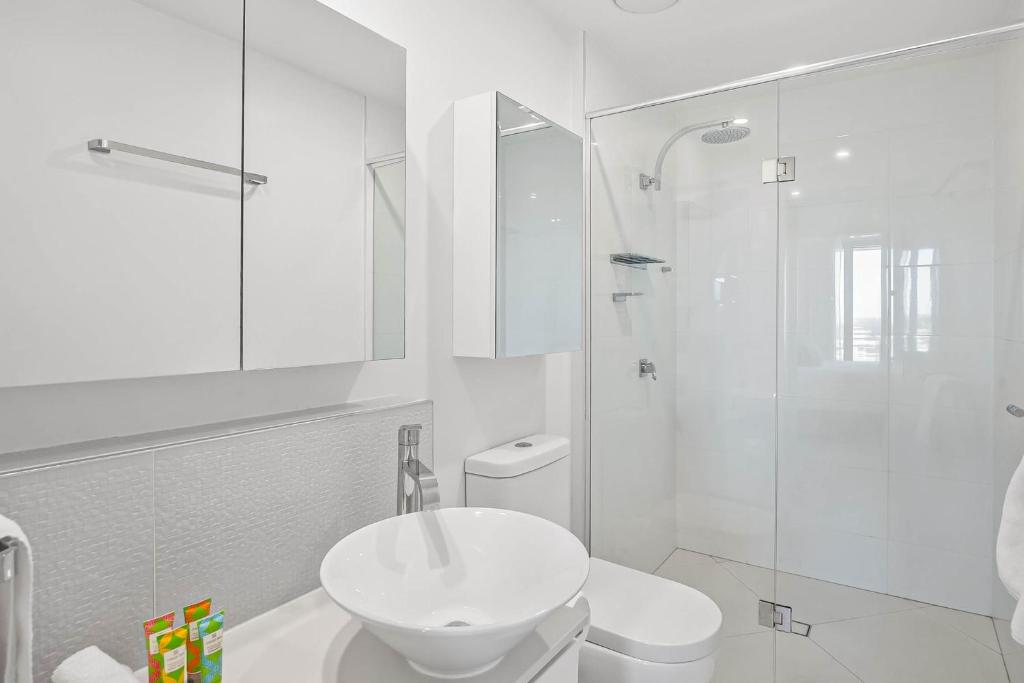 Koupelna v ubytování Nova Mooloolaba Beach Apartments