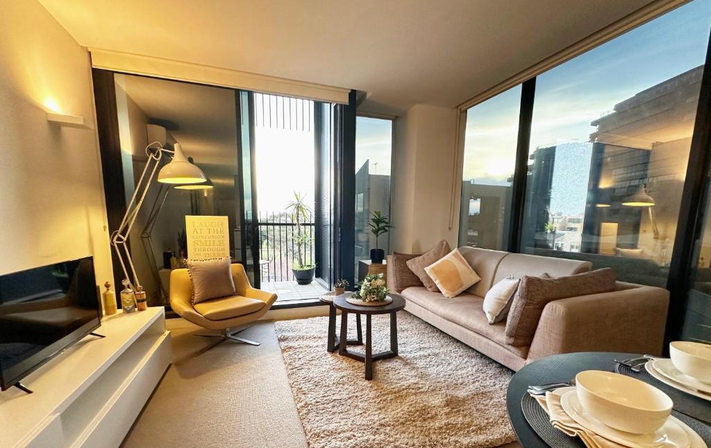 View of Tropic Garden | Fully Furnished 3br Apartment for Rent | Stunning View ...