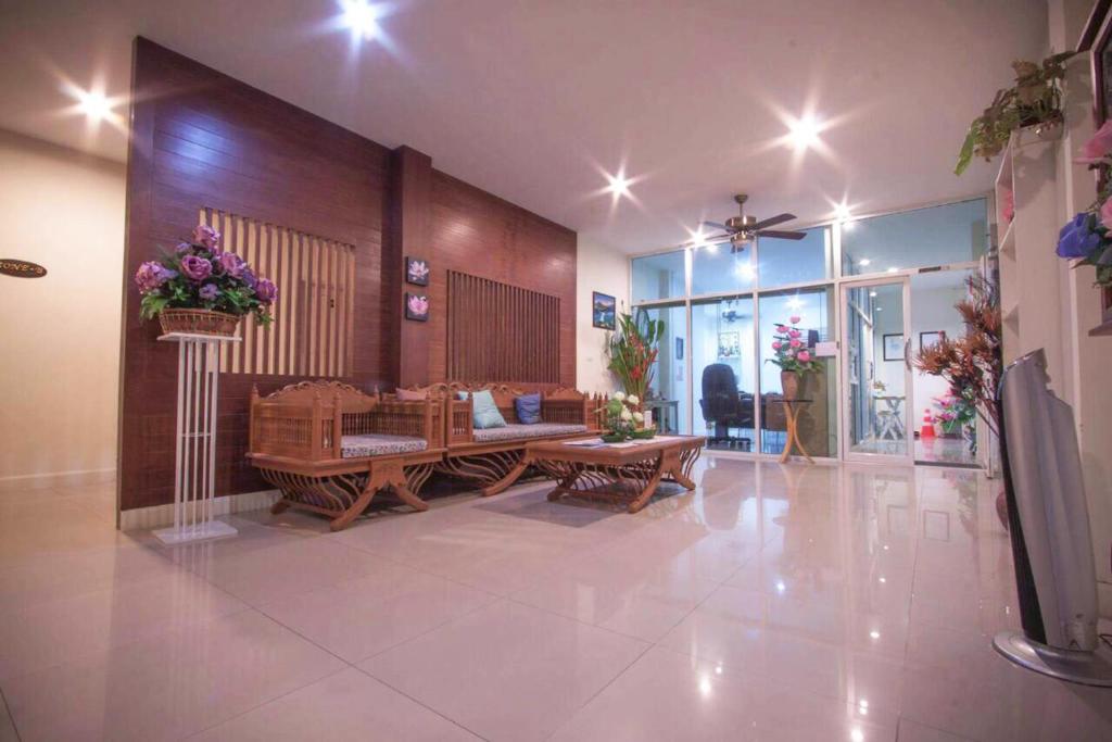 Lotus Suite Hua Hin - Resim 6