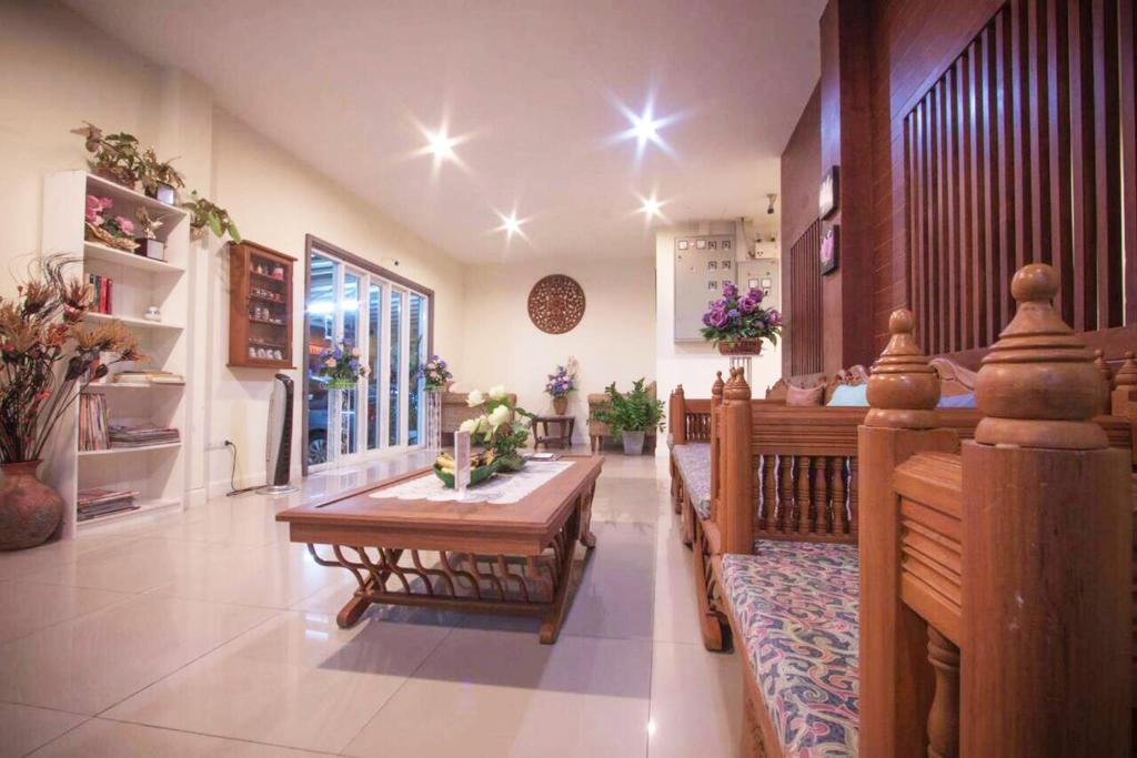 Posezení v ubytování Lotus Suite Hua Hin