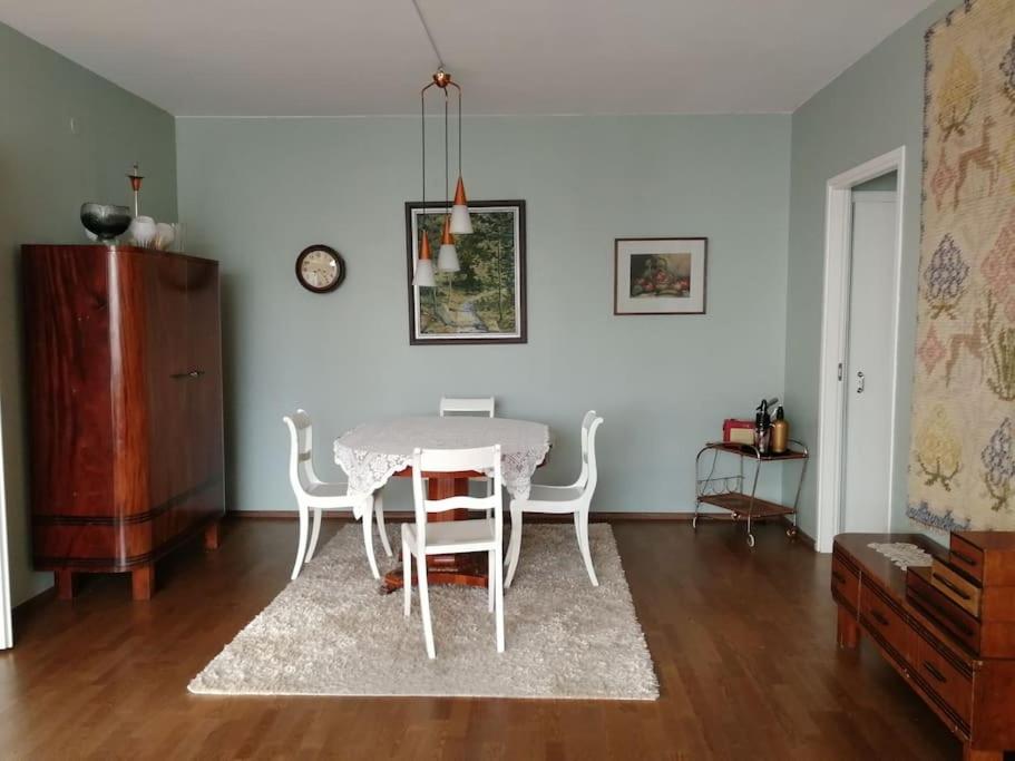 Φωτογραφία από το άλμπουμ του Cozy, stylish apartment in the heart of the town σε Riihimaki