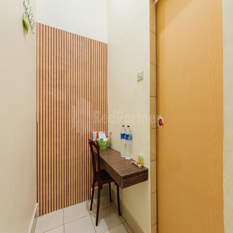 Fotografie z fotogalerie ubytování Hotel 78 Parapat Mitra RedDoorz v destinaci Parapat