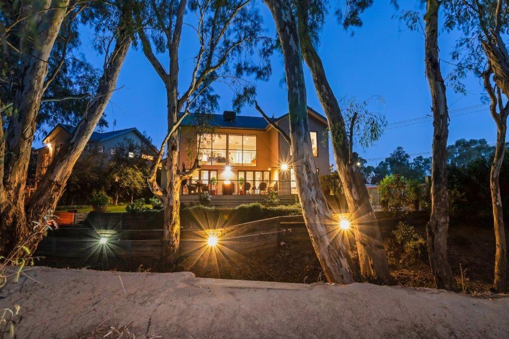 Κήπος έξω από το The Gums - Echuca Holiday Homes