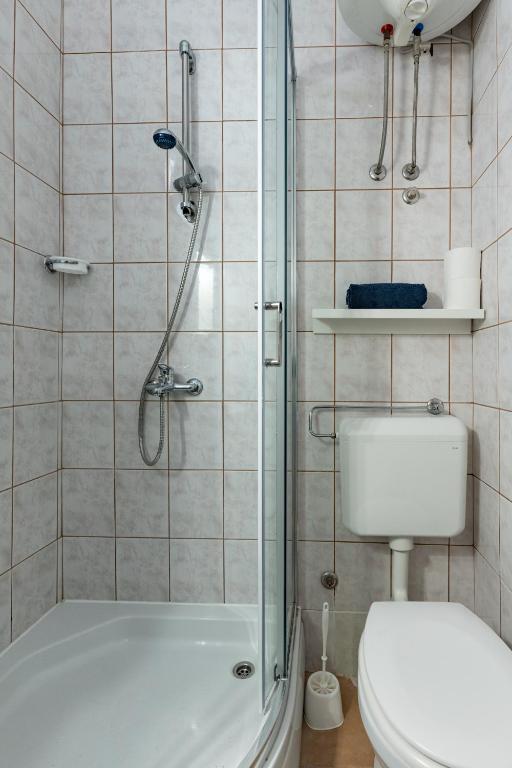 Łazienka w obiekcie Apartman GREEN & BLUE